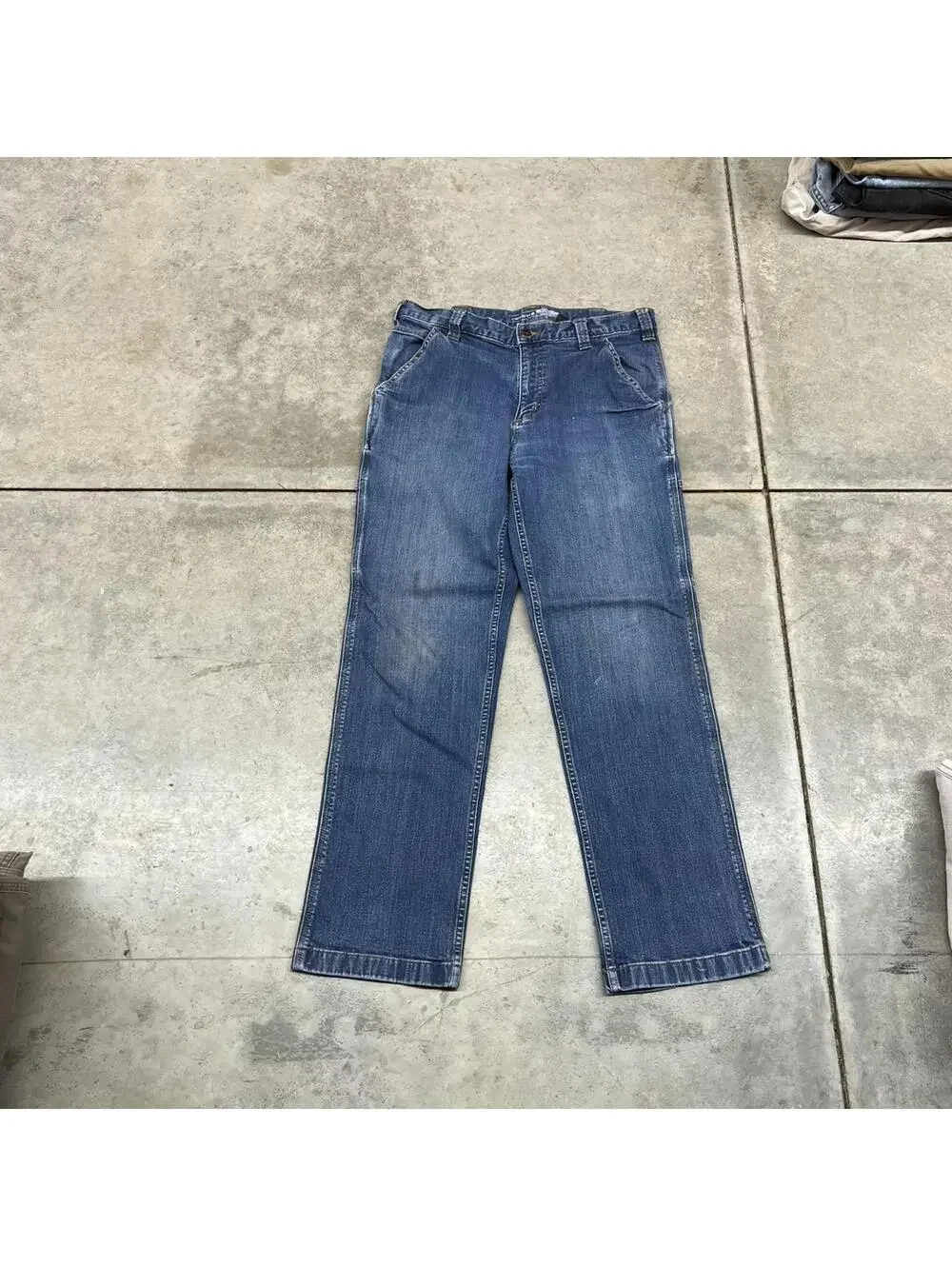 vintage carhartt relaxed fit faded blue jeans size 34 x 32